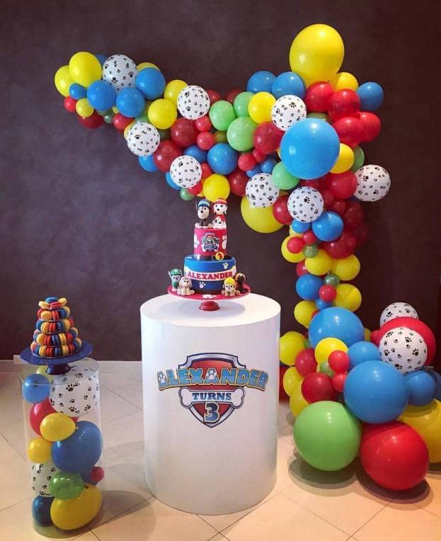 Theme Parties - Bubble Moo Balloons